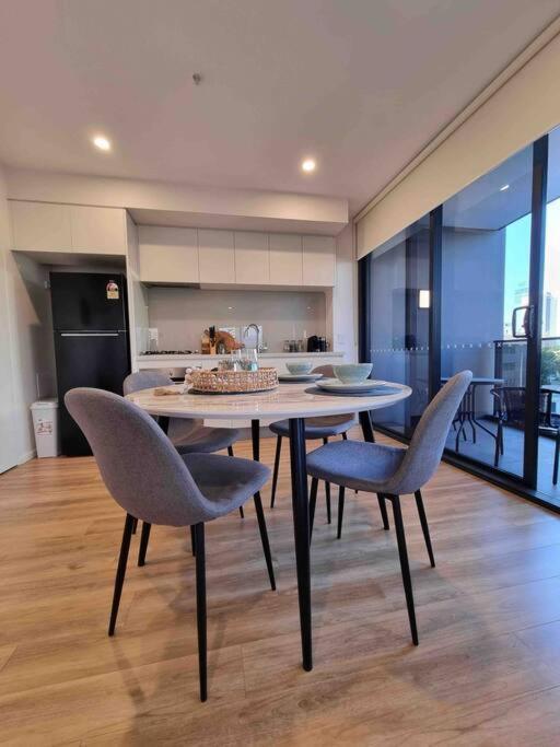 Modern 1 Brm Apartment With Pool Close To Beach 黄金海岸 外观 照片