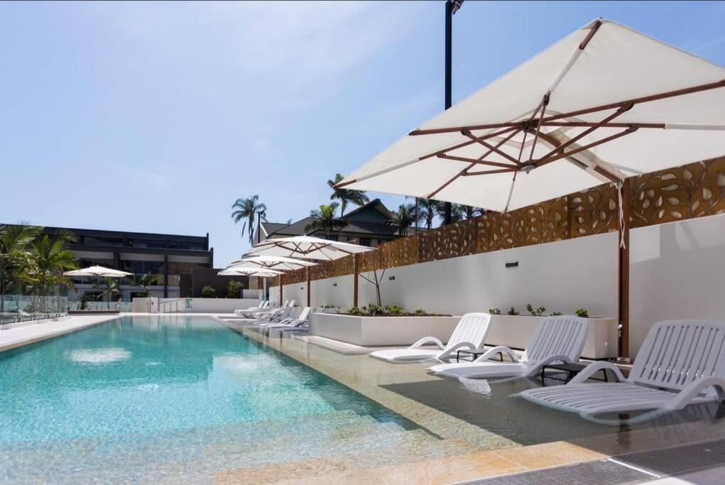 Modern 1 Brm Apartment With Pool Close To Beach 黄金海岸 外观 照片